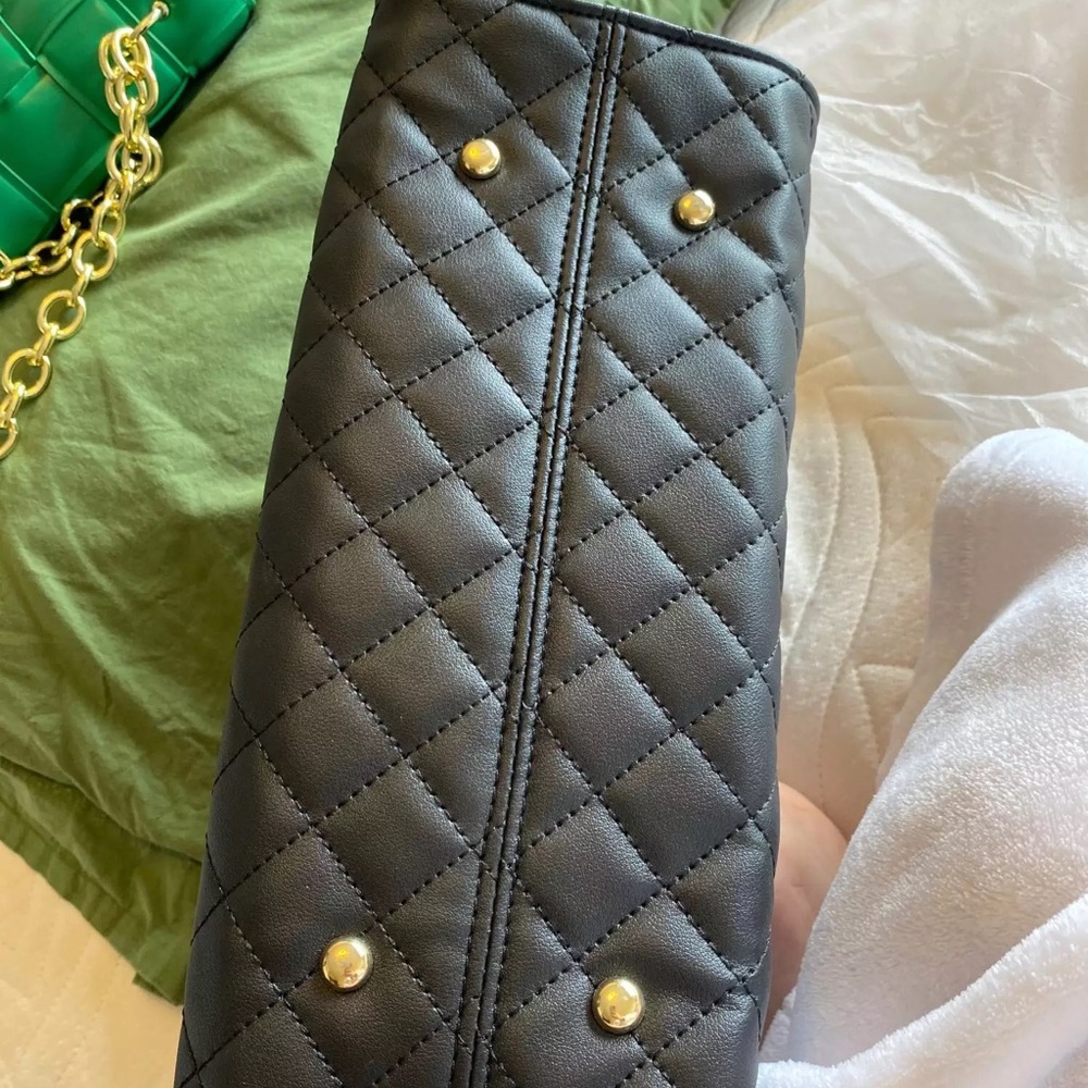 Handbag - Picture 2 of 7